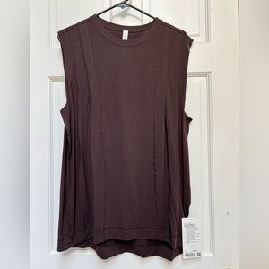 Lululemon top.  NWT